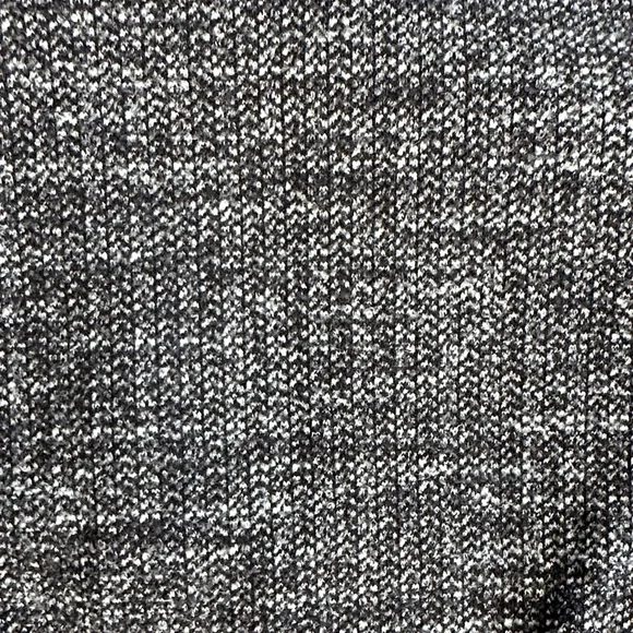 lululemon Women’s Charcoal Wunder Under Leggings - Picture 4 of 6